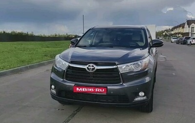 Toyota Highlander III, 2014 год, 3 000 000 рублей, 1 фотография