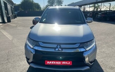 Mitsubishi Outlander III рестайлинг 3, 2016 год, 1 800 000 рублей, 1 фотография