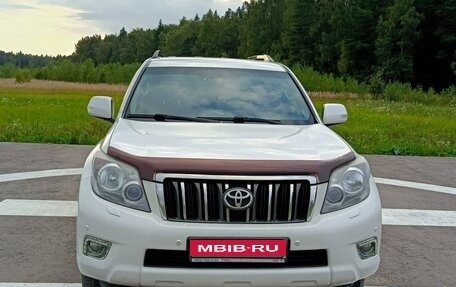 Toyota Land Cruiser Prado 150 рестайлинг 2, 2012 год, 2 600 000 рублей, 1 фотография