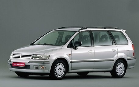 Mitsubishi Space Wagon III, 2000 год, 400 000 рублей, 1 фотография