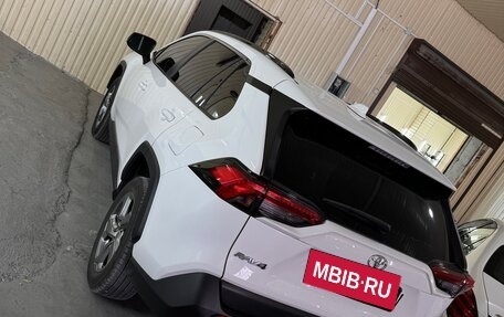 Toyota RAV4, 2019 год, 2 850 000 рублей, 1 фотография