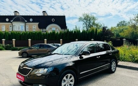 Skoda Superb III рестайлинг, 2013 год, 1 250 000 рублей, 1 фотография