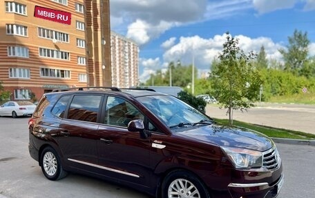 SsangYong Stavic, 2013 год, 1 695 000 рублей, 1 фотография