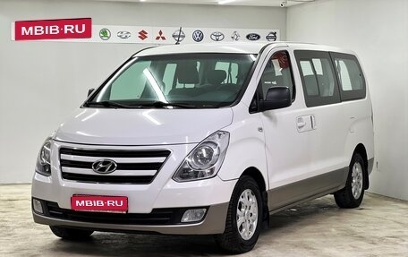 Hyundai H-1 II рестайлинг, 2012 год, 1 799 000 рублей, 1 фотография