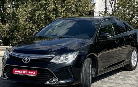 Toyota Camry, 2017 год, 2 490 000 рублей, 1 фотография