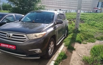 Toyota Highlander III, 2011 год, 1 700 000 рублей, 1 фотография