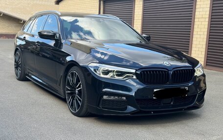 BMW 5 серия, 2019 год, 3 699 999 рублей, 1 фотография