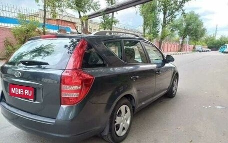 KIA cee'd I рестайлинг, 2009 год, 625 000 рублей, 1 фотография