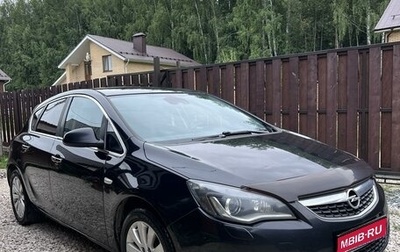 Opel Astra J, 2011 год, 777 777 рублей, 1 фотография