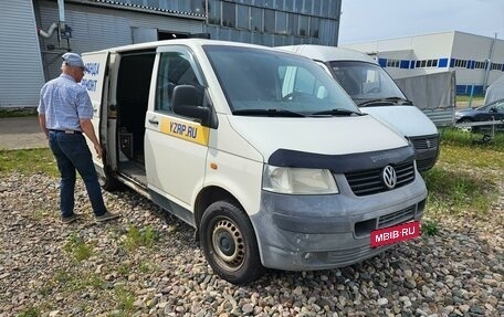 Volkswagen Transporter T5 рестайлинг, 2007 год, 800 000 рублей, 2 фотография