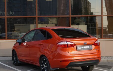 Ford Fiesta, 2015 год, 1 050 000 рублей, 2 фотография