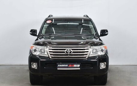 Toyota Land Cruiser 200, 2013 год, 4 749 995 рублей, 2 фотография