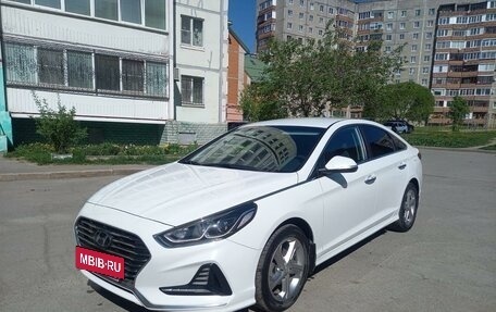 Hyundai Sonata VII, 2018 год, 1 900 000 рублей, 2 фотография