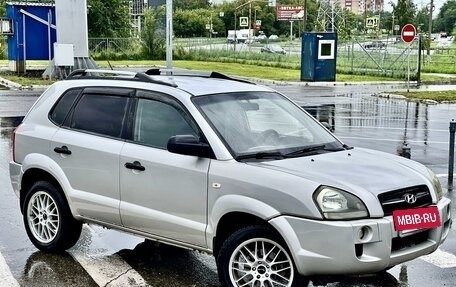 Hyundai Tucson III, 2008 год, 750 000 рублей, 2 фотография