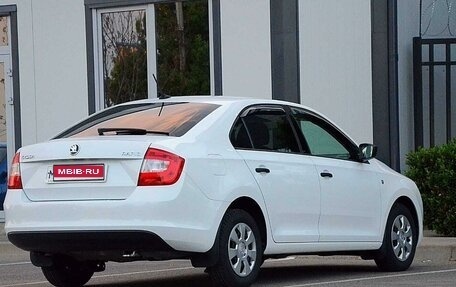 Skoda Rapid I, 2017 год, 1 140 000 рублей, 4 фотография