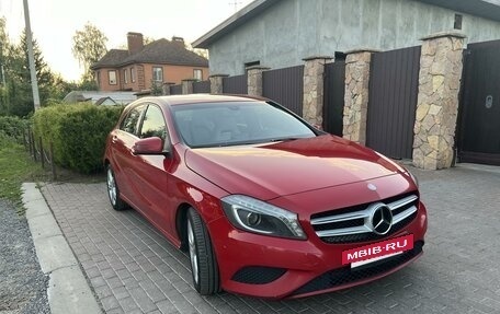 Mercedes-Benz A-Класс, 2013 год, 1 420 000 рублей, 2 фотография