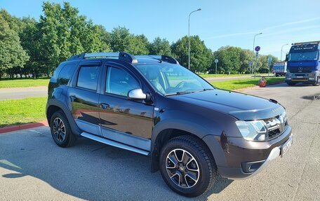 Renault Duster I рестайлинг, 2017 год, 1 675 000 рублей, 3 фотография