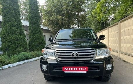 Toyota Land Cruiser 200, 2013 год, 10 000 000 рублей, 3 фотография