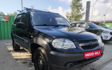 Chevrolet Niva I рестайлинг, 2011 год, 600 000 рублей, 3 фотография