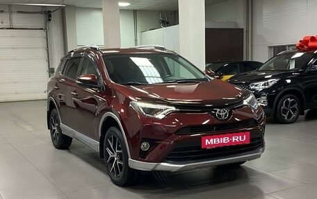 Toyota RAV4, 2017 год, 2 865 000 рублей, 3 фотография