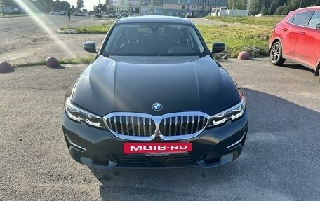 BMW 3 серия, 2019 год, 3 520 000 рублей, 2 фотография