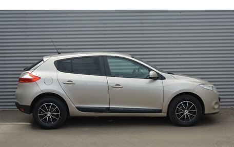 Renault Megane III, 2011 год, 775 000 рублей, 4 фотография