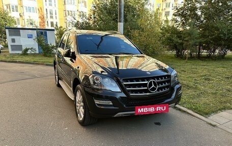 Mercedes-Benz M-Класс, 2011 год, 1 980 000 рублей, 5 фотография