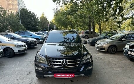 Mercedes-Benz M-Класс, 2011 год, 1 980 000 рублей, 4 фотография