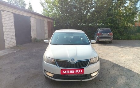 Skoda Rapid I, 2014 год, 1 050 000 рублей, 2 фотография