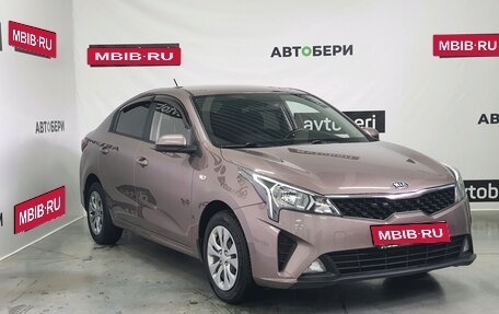 KIA Rio IV, 2020 год, 1 695 000 рублей, 3 фотография