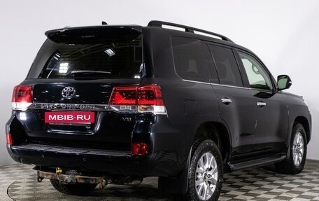 Toyota Land Cruiser 200, 2016 год, 6 300 000 рублей, 7 фотография