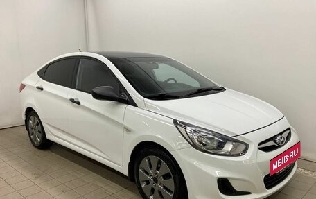 Hyundai Solaris II рестайлинг, 2014 год, 1 090 000 рублей, 3 фотография