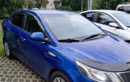 KIA Rio III рестайлинг, 2013 год, 550 000 рублей, 2 фотография