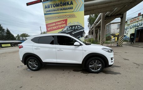 Hyundai Tucson III, 2019 год, 2 699 999 рублей, 2 фотография