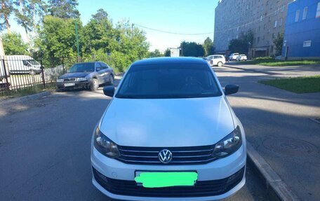 Volkswagen Polo VI (EU Market), 2017 год, 690 000 рублей, 3 фотография