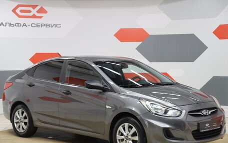 Hyundai Solaris II рестайлинг, 2011 год, 790 000 рублей, 3 фотография