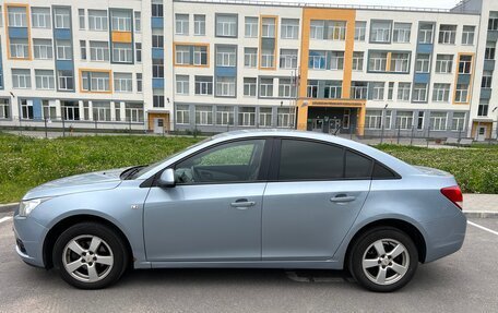 Chevrolet Cruze II, 2010 год, 650 000 рублей, 4 фотография