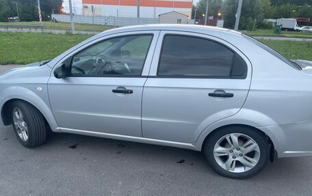 Chevrolet Aveo III, 2010 год, 450 000 рублей, 4 фотография