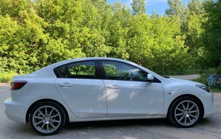 Mazda 3, 2011 год, 1 095 000 рублей, 2 фотография