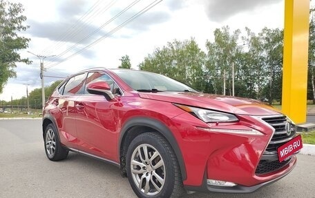 Lexus NX I, 2016 год, 2 890 000 рублей, 3 фотография