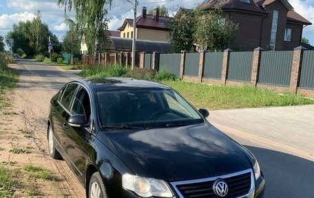 Volkswagen Passat B6, 2006 год, 635 000 рублей, 3 фотография