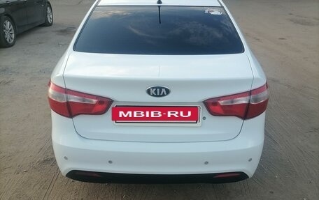 KIA Rio III рестайлинг, 2014 год, 1 100 000 рублей, 2 фотография