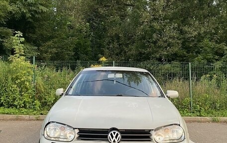 Volkswagen Golf IV, 1998 год, 318 000 рублей, 2 фотография