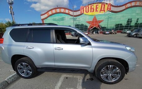 Toyota Land Cruiser Prado 150 рестайлинг 2, 2012 год, 3 200 000 рублей, 6 фотография