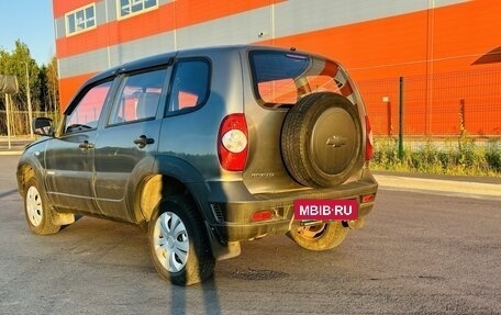 Chevrolet Niva I рестайлинг, 2013 год, 499 000 рублей, 6 фотография