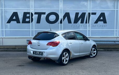 Opel Astra J, 2010 год, 589 000 рублей, 2 фотография