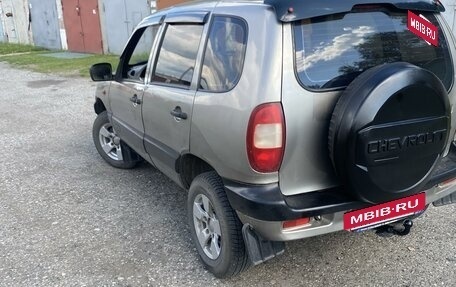 Chevrolet Niva I рестайлинг, 2006 год, 500 000 рублей, 4 фотография