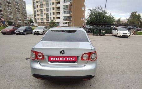 Volkswagen Jetta VI, 2008 год, 500 000 рублей, 3 фотография