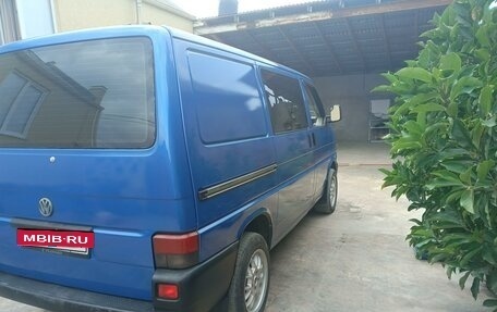 Volkswagen Transporter T4, 1996 год, 635 000 рублей, 3 фотография