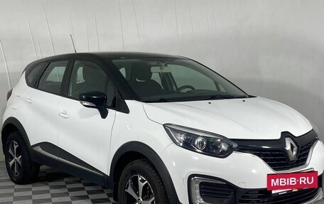 Renault Kaptur I рестайлинг, 2017 год, 1 320 000 рублей, 3 фотография